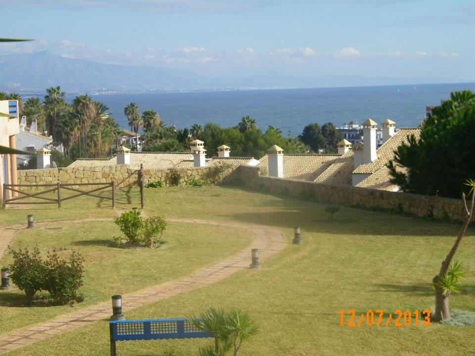 Duquesa Suite And Golf With A Spectacular Sea View Manilva Dış mekan fotoğraf
