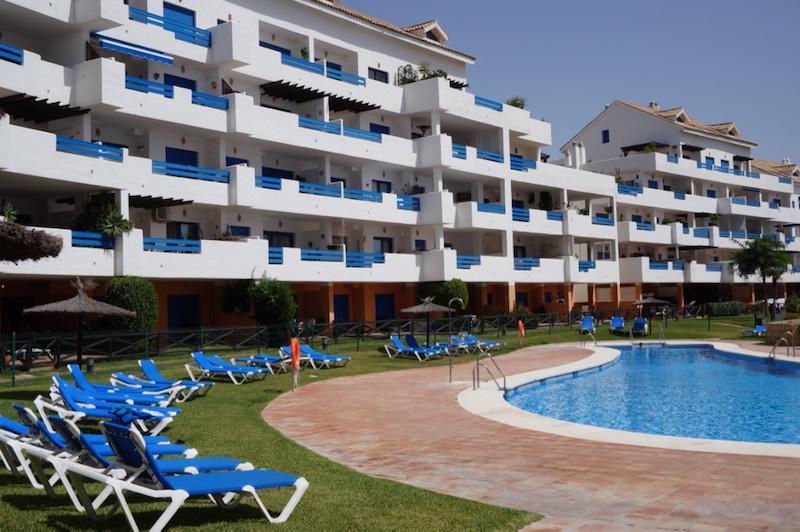 Duquesa Suite And Golf With A Spectacular Sea View Manilva Dış mekan fotoğraf
